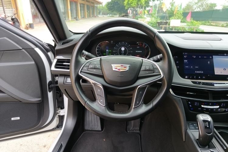 Used Cadillac CT6 2019 28T Leading Sport Model Steering Wheel