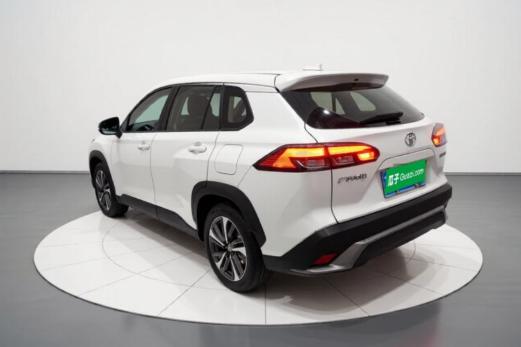 Used Toyota FRONTLANDER 2022 2.0L CVT Luxury PLUS Edition
