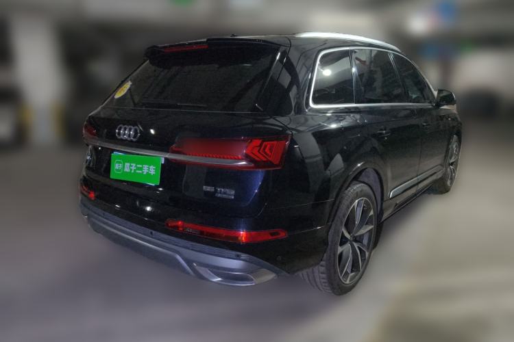 Used Audi Q7 2021 55 TFSI quattro S line Sport model