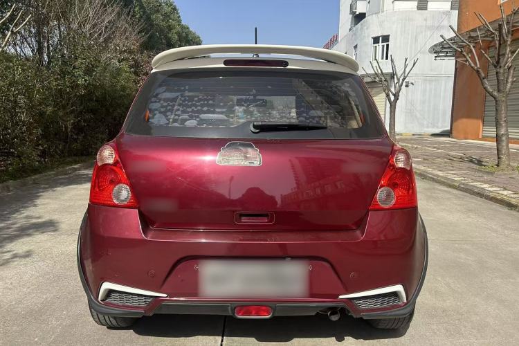 Used Suzuki Swift 2016 1.5L Manual Fashion Model
