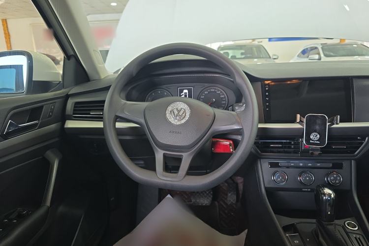 Used Volkswagen Lavida 2019 1.5L Automatic Fashion Edition China VI
