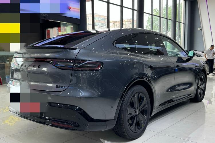 Used Hima Luxeed R7 2026 Model Range-Extending Max+ Exterior 8