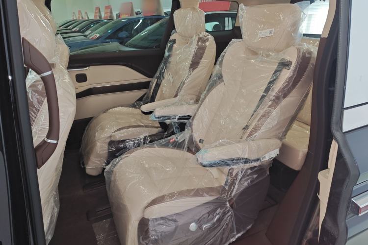 Used Hongqi HQ9 PHEV 2024 2.0T Four-Wheel Drive Business Edition