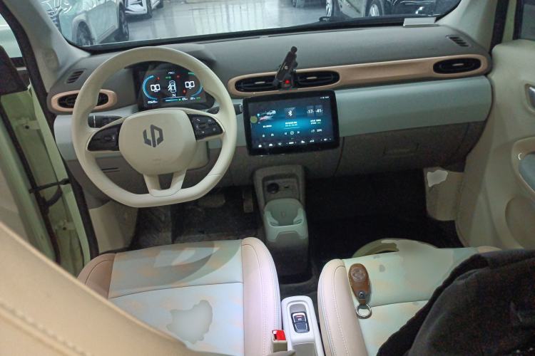 Used Leapmotor T03 2024 310 Comfort Edition Center Console