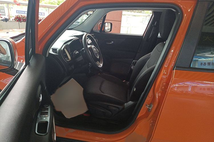 Used Jeep Renegade 2017 180T Automatic High-Energy Version