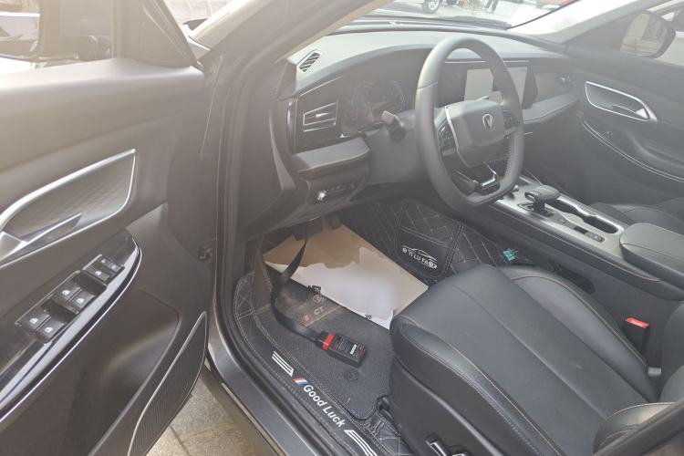 Used CHANGAN X7 PLUS 2024 1.5T Automatic Prestige 7-Seater
