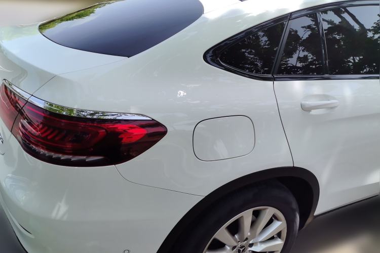 Used Mercedes-Benz GLC Coupe 2021 GLC 260 4MATIC Coupe SUV
