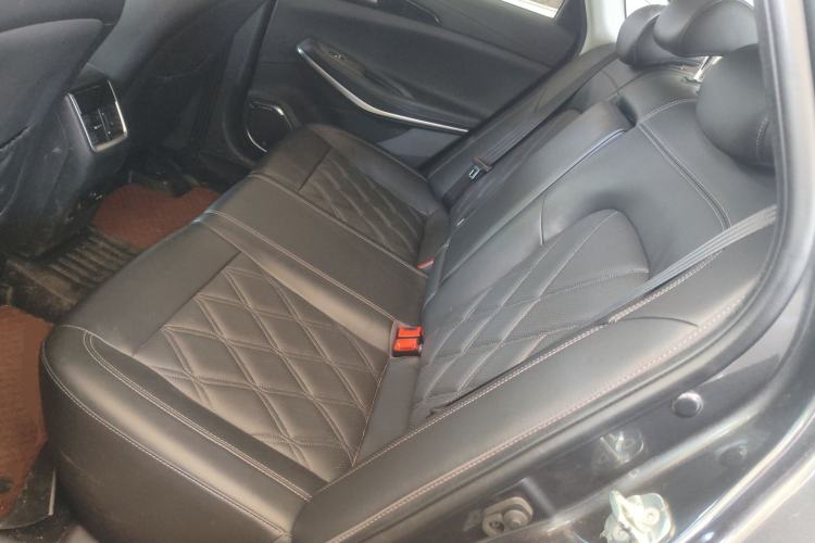 Used Changan Ruicheng CC 2022 Blue Whale Edition 1.5T DCT Prestige Model