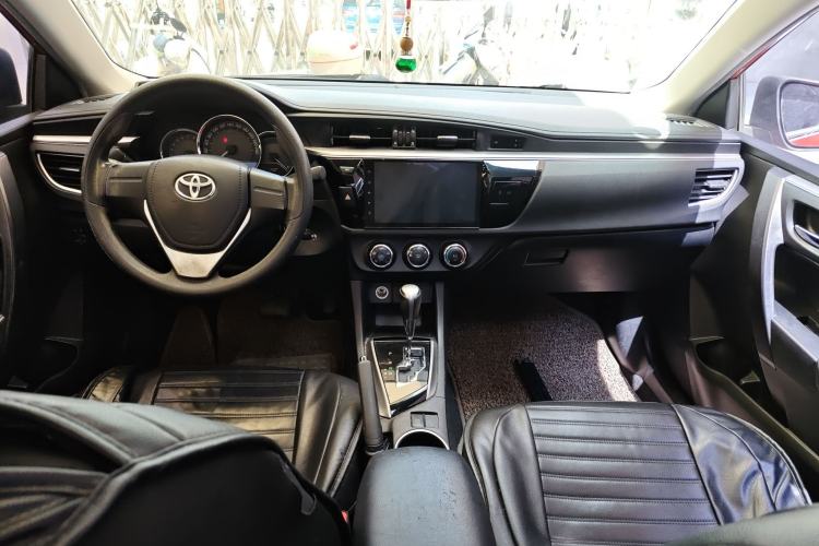 Used Toyota Levin 2015 1.6G CVT Orange Limited Edition Center Console