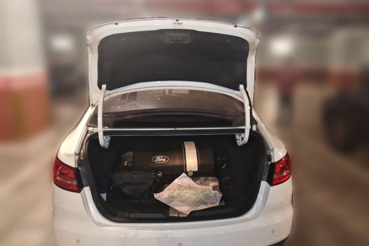 Used Ford Escort 2019 Revised Version 1.5L Automatic Enjoyment Type China V Standard