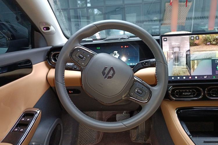 Used Leapmotor C01 2024 Pure Electric 525 Luxury Edition Steering Wheel