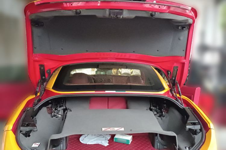 Used Ferrari California T 2009 4.3L Standard Edition Trunk