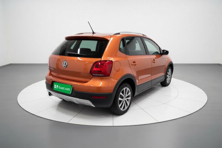 Used Volkswagen Polo 2016 1.6L Cross Polo Automatic
