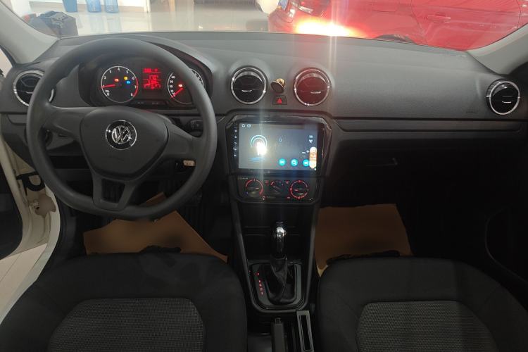 Used Volkswagen Jetta 2017 1.5L Automatic Fashion Model