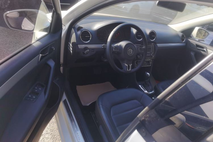 Used Volkswagen Jetta 2015 1.6L Automatic Luxury Model