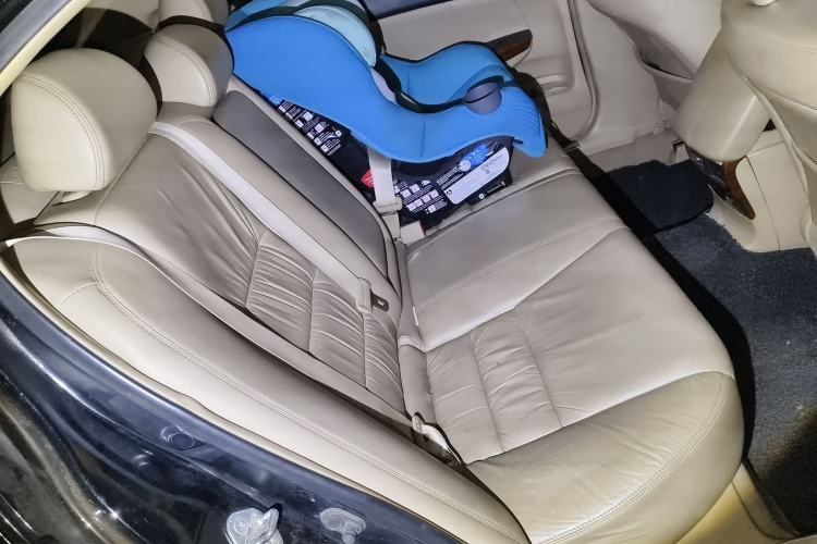 Used Honda Accord 2012 2.0L SE
