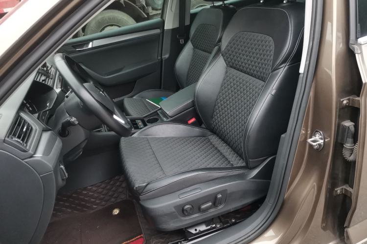 Used Skoda Superb 2016 TSI330 DSG Innovation Edition