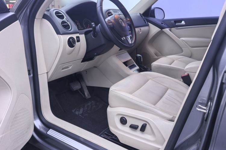 Used Volkswagen Tiguan L 2015 1.8TSI Automatic Two-Wheel Drive Comfort Edition