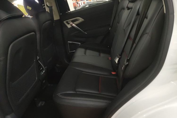 Used Geely Auto Emgrand X7 Sport 2020 1.8TD DCT Two-Wheel Drive Smart Connect 4G-Enabled Version
