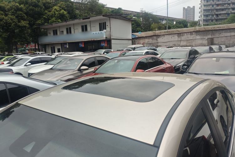 Used Geely Auto Emgrand GL 2020 1.5T DCT Luxury Model Roof