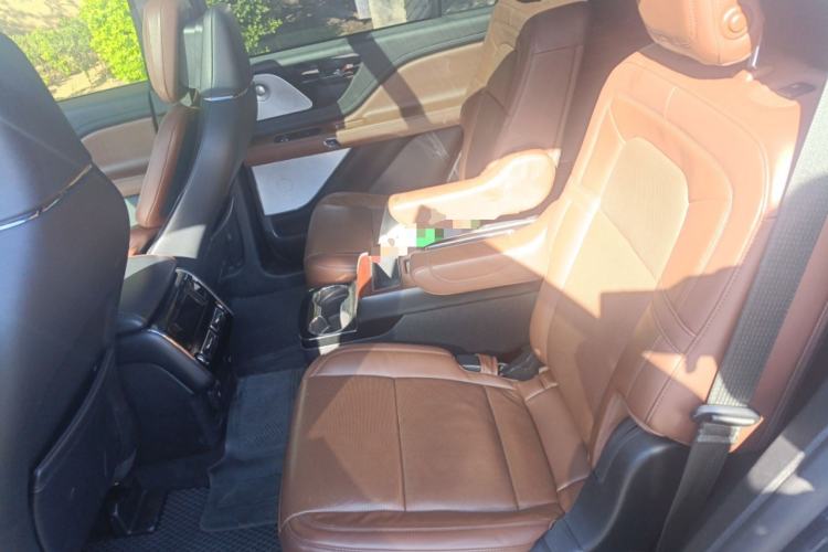 Used Lincoln Aviator 2021 3.0T V6 All-Wheel-Drive Executive Edition