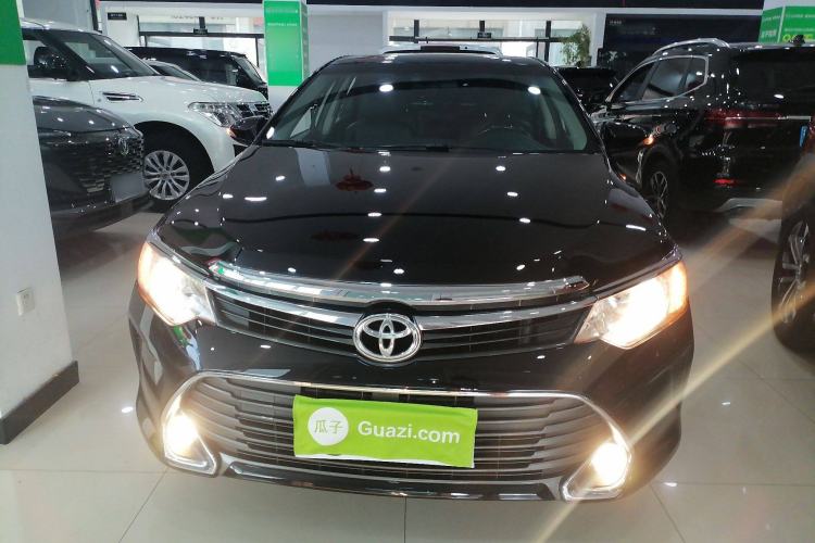 Used Toyota Camry 2015 2.0G Premier Edition
