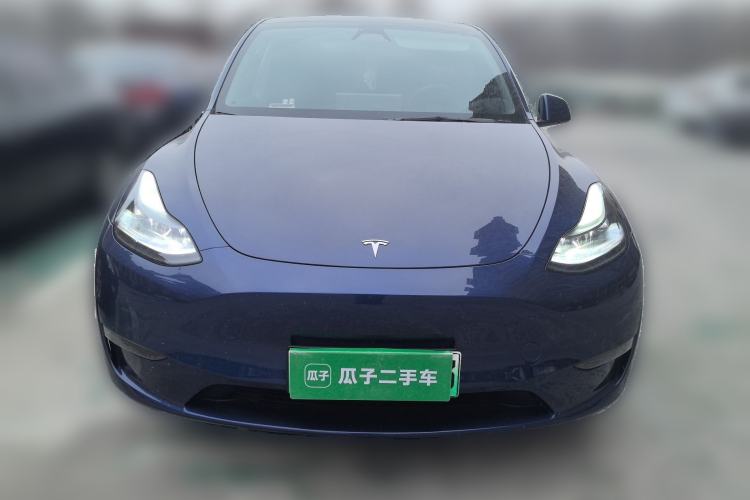 Used Tesla Model Y 2024 Long-Range All-Wheel-Drive Version