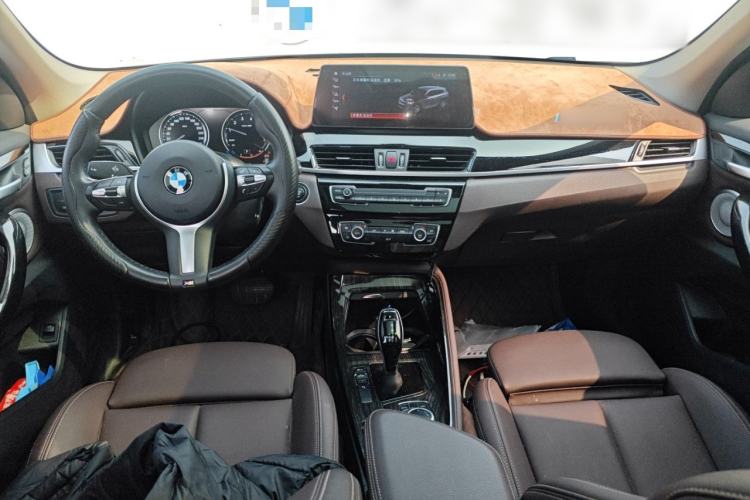 Used BMW X1 2022 sDrive25Li Leading Model
