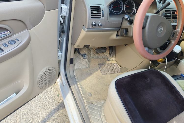 Used Buick GL8 2014 2.4L Classic Edition