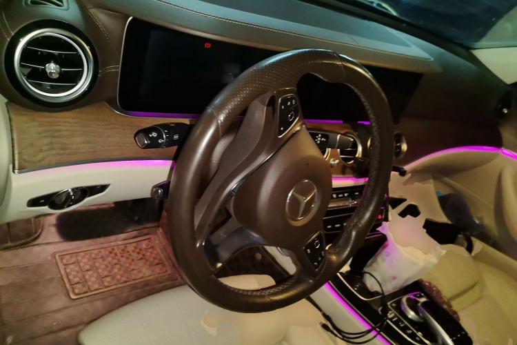 Used Mercedes-Benz E-Class 2016 E 200 L
