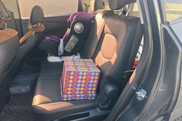 Used Chevrolet Orlando 2019 Redline 530T Automatic Enjoyment Version (5+2 Seating) China VI Left Rear Seat