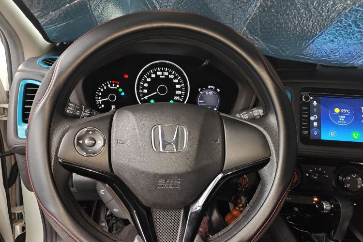 Used Honda Vezel 2017 1.5L CVT 2WD Comfort Model Steering Wheel