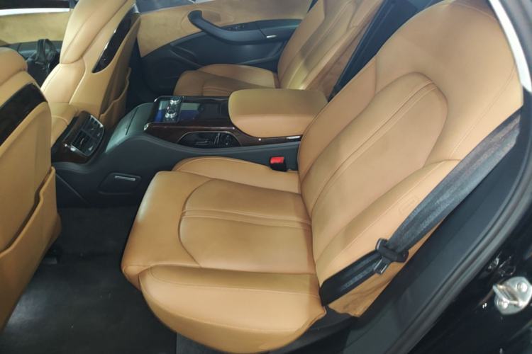 Used Audi A8 2014 A8L 45 TFSI quattro Luxury Model
