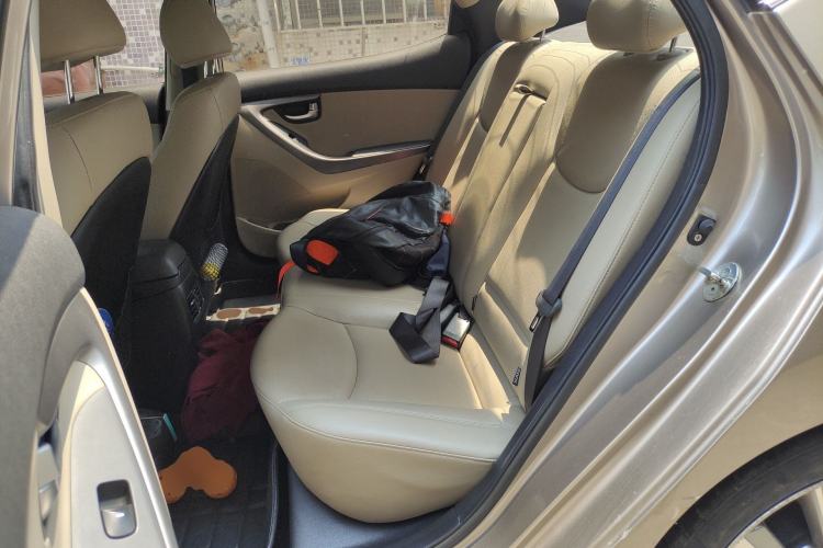 Used Hyundai Elantra (5th Generation / Langdong) 2015 1.6L Automatic Luxury Model
