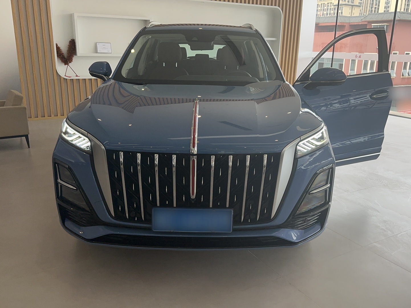 Hongqi HS5 2023 2.0T Four-Wheel Drive Flagship Pro Edition - Chinese Trim Ling — снимка 4