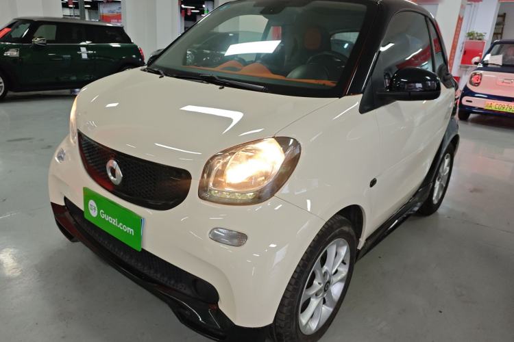 Used smart fortwo 2015 1.0L 52 kW Hardtop Passion Edition