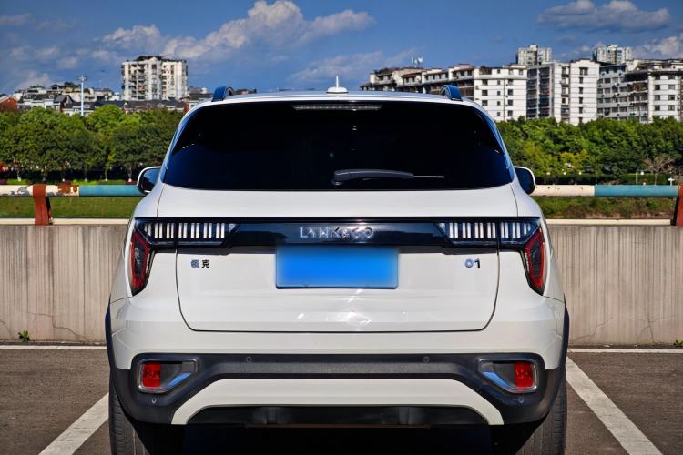 Used Lynk & Co 01 2017 2.0T Two-Wheel Drive Pro Edition
