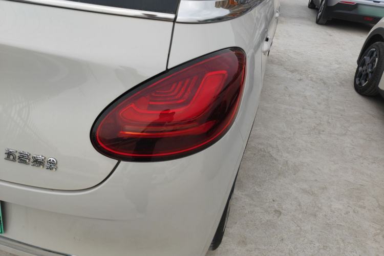Used Wuling Bingo 2023 333 km Lingxi Connected Version Right Rear Taillight
