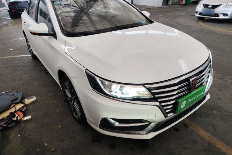 Used Roewe i6 2020 PLUS 1.6L CVT 4G Connected Glory Flagship Edition
