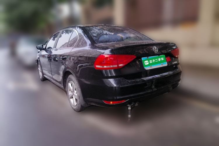 Used Volkswagen Lavida 2015 1.6L Manual Fashion Edition