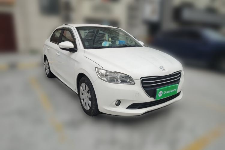 Used Peugeot 301 2016 1.6L Manual Comfort Edition Front Right 45 Deg