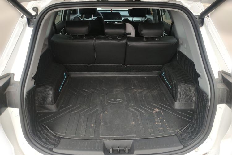 Used Chery Tiggo 8 PRO 2025 290T Two-Wheel-Drive Luxury Edition