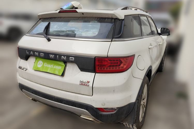 Used Land X7 2015 2.0T Panoramic Prestige Edition
