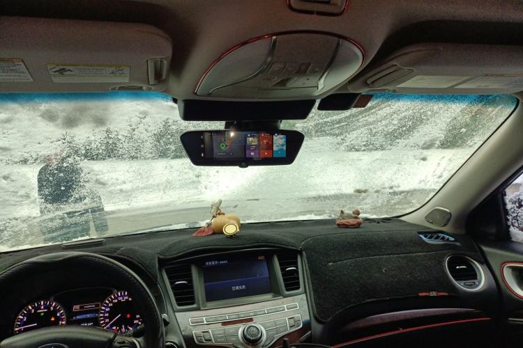 Used Infiniti QX60 2014 2.5 S/C Hybrid All-Wheel-Drive Versatile Edition Headliner