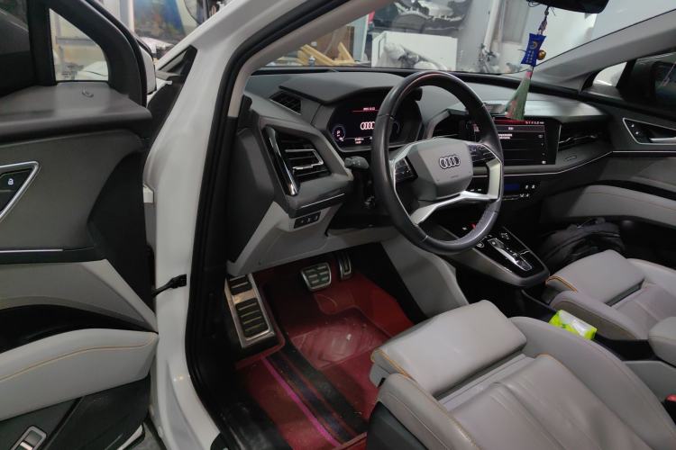 Used Audi Q5 e-tron 2023 40 e-tron Starry Edition Luxury Package
