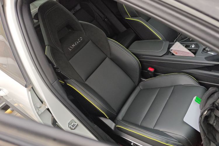 Used Lynk & Co 06 2023 Remix 1.5T Dynamic Halo
