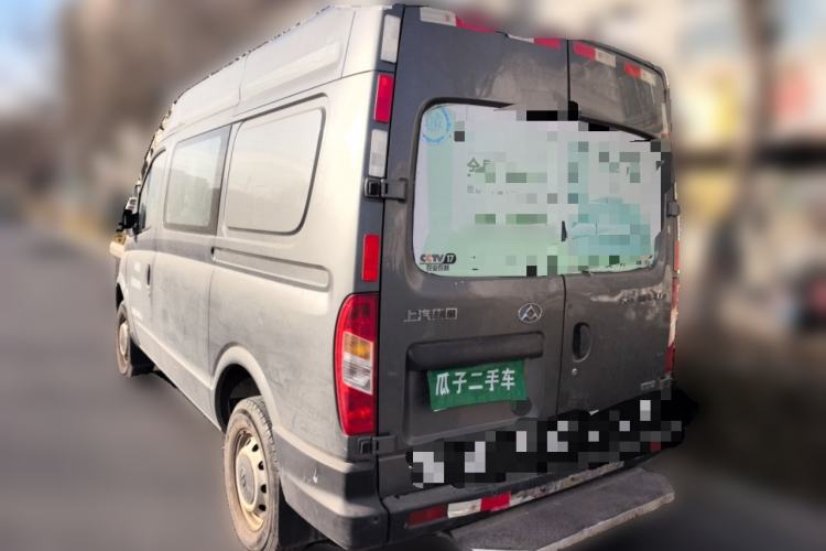 Used SAIC MAXUS Xintu V80 2015 2.5T AMT Aoyuntong Edition Short Wheelbase Mid-Height