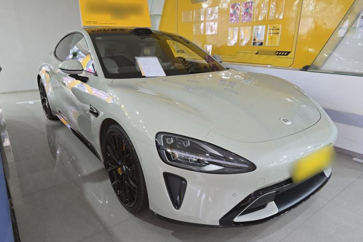 Used Xiaomi Auto SU7 2024 Four-Wheel Drive Ultra-Long Range Advanced Intelligent Driving Max Edition
