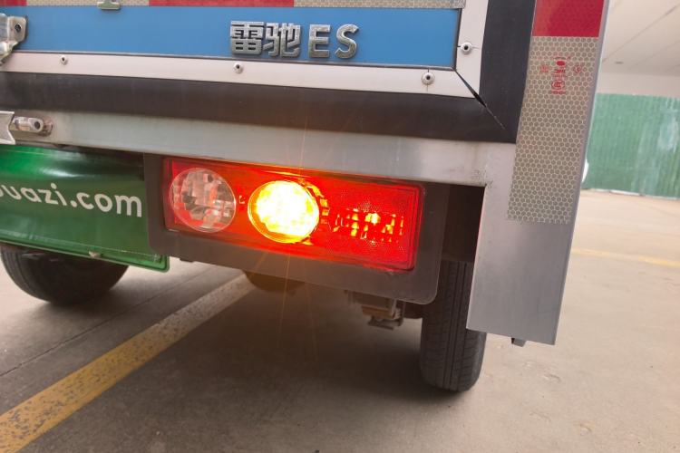 Used REACH MINI Truck 2023 140km Long Wheelbase Van Ambition Version