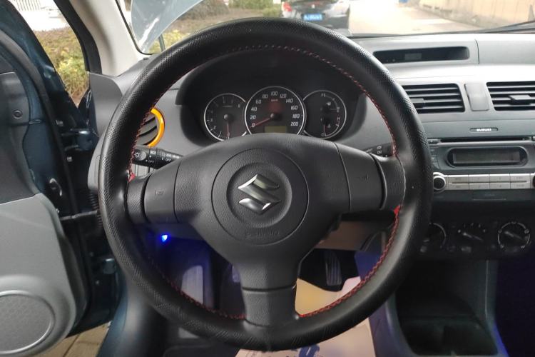 Used Suzuki Swift 2016 1.5L Manual Fashion Edition Cool Play Version